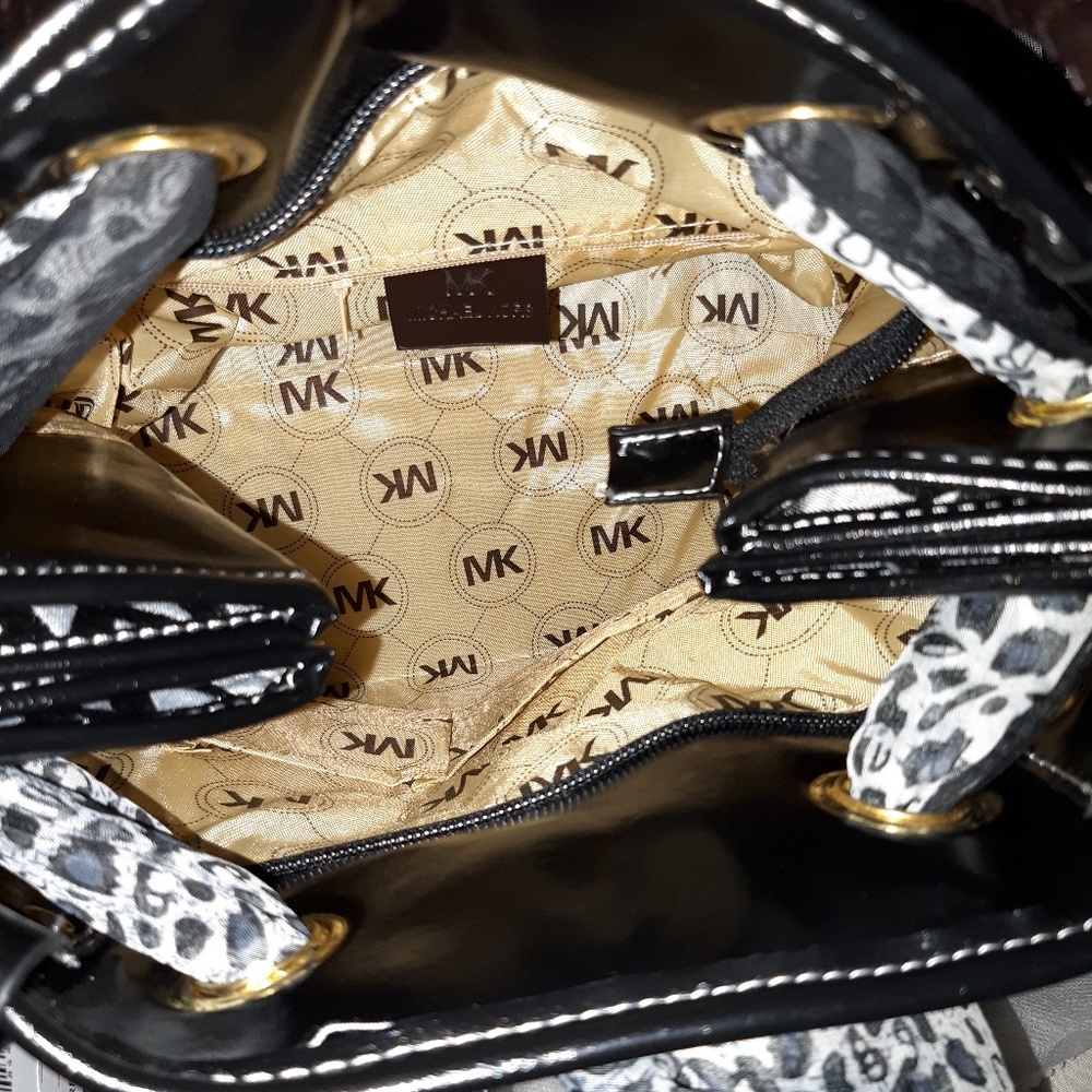 Handbag - Picture 4 of 4